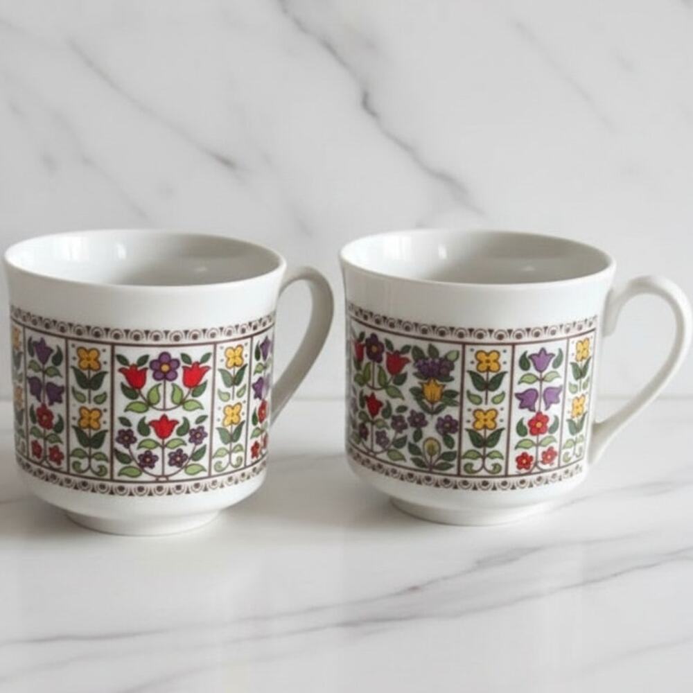 Royal Doulton Fireglow Fine China Cups Set of 2 Floral Made in England